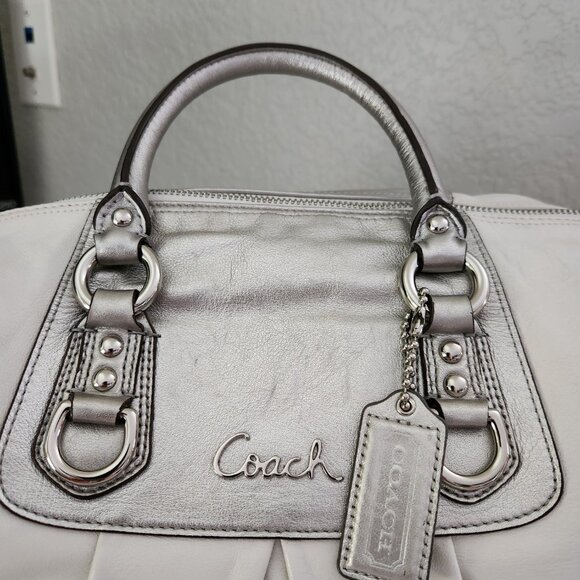 Coach Ashley White & Silver Leather Convertible Shoulder Bag Purse - Picture 17 of 17